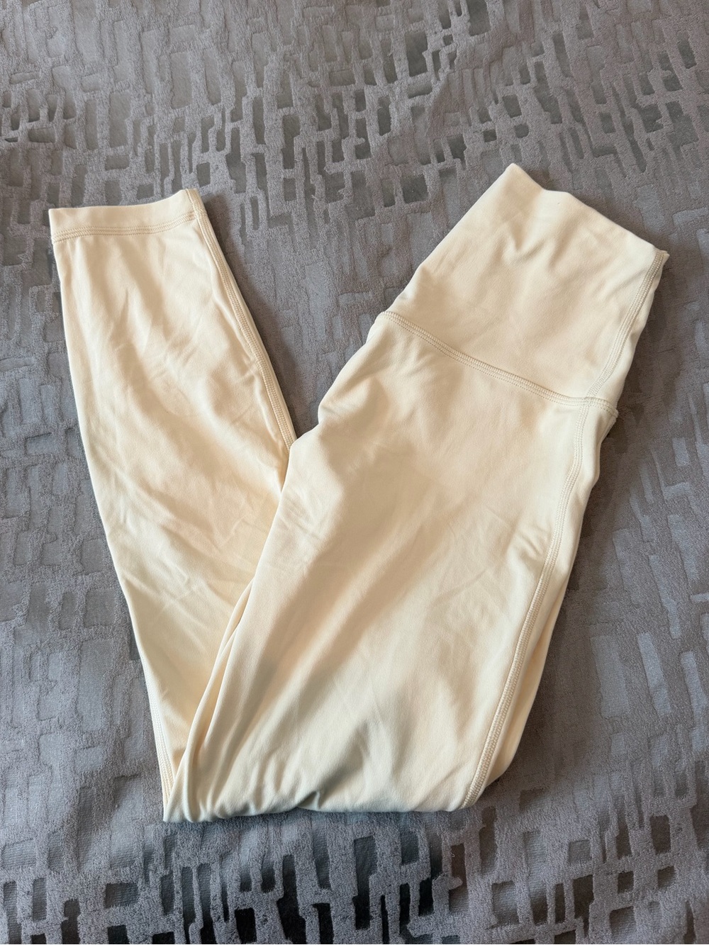 Lululemon Align 25” Buttercream Leggings
